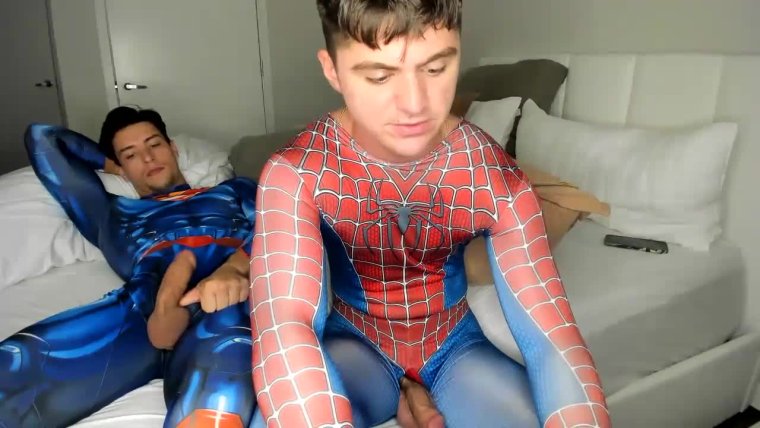 Super Homem x Homem Aranha 2