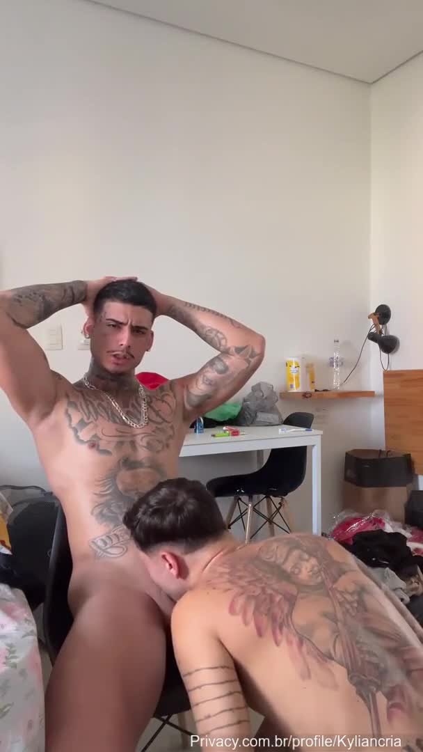 Kylian Cria (Cassiano Franca)